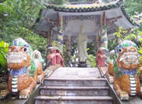 Quan  Am Temple