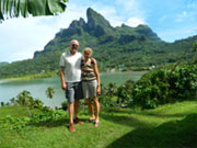 Jurgen & Monika with Oremanu mountain - Bora Bora